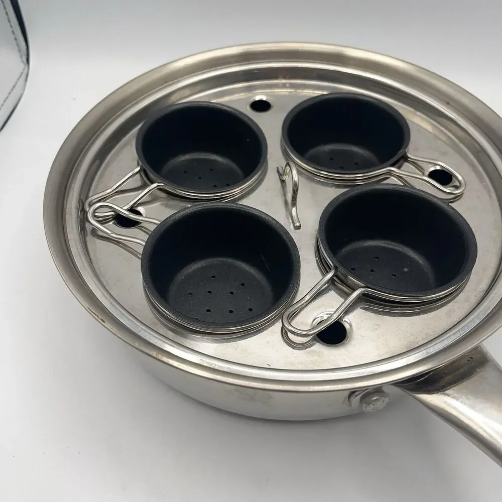 Belgique Tools of the Trade Gourmet With Glass Lid Egg Poacher Frying Pan